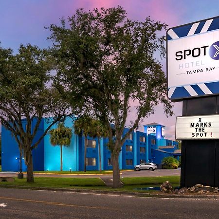 Spot X Hotel Tampa - Wesley Chapel By The Red Collection Bagian luar foto