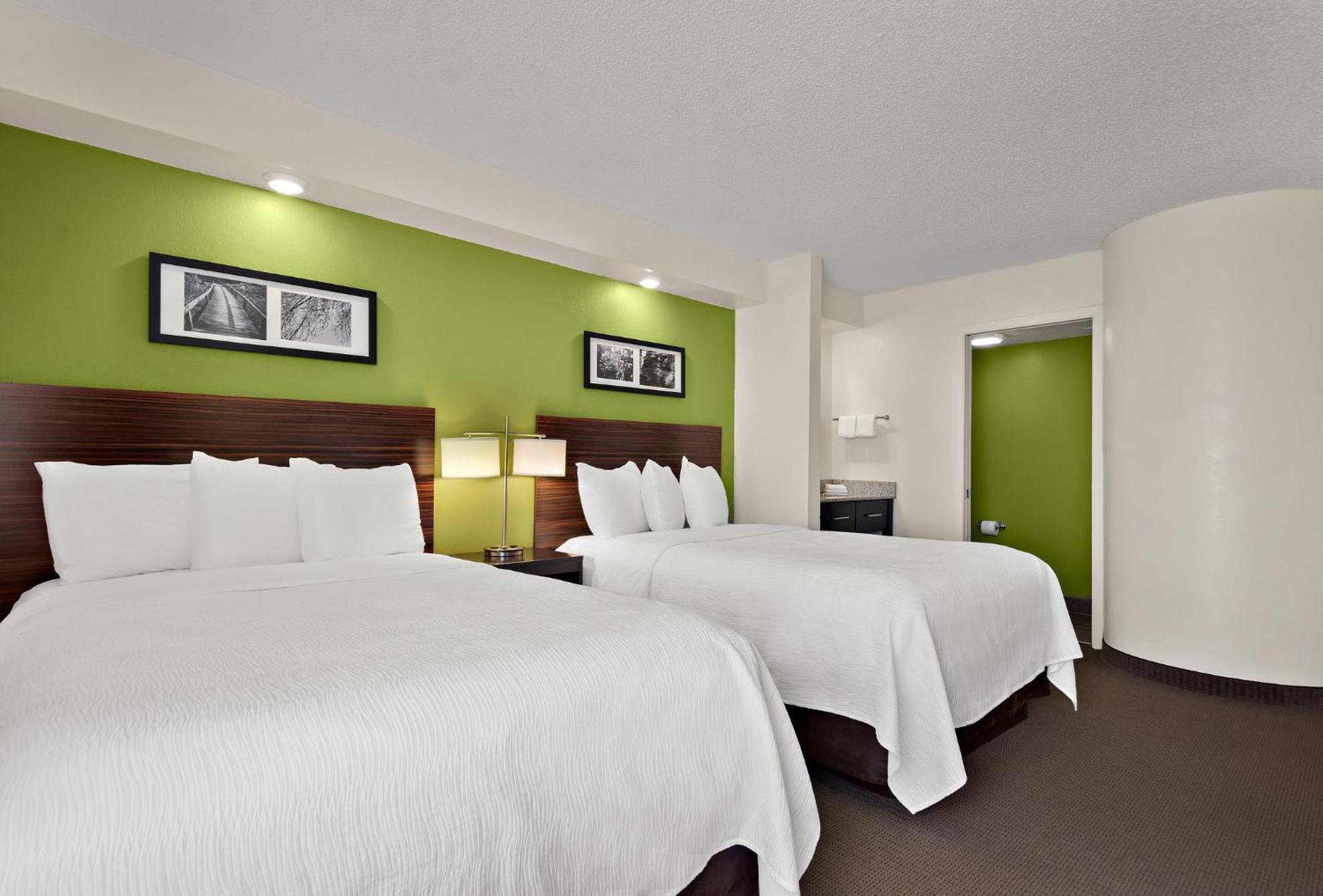 Spot X Hotel Tampa - Wesley Chapel By The Red Collection Bagian luar foto