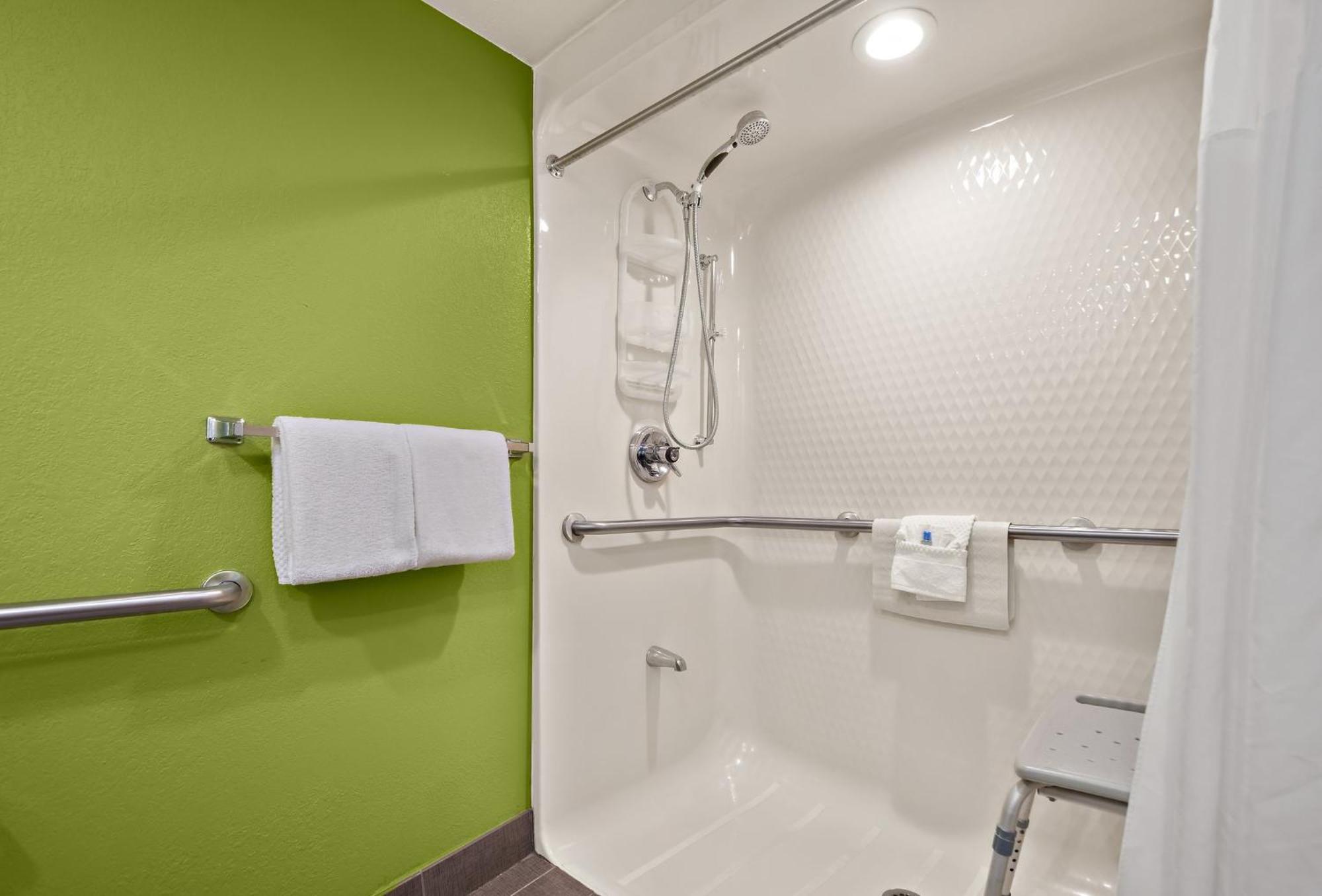 Spot X Hotel Tampa - Wesley Chapel By The Red Collection Bagian luar foto