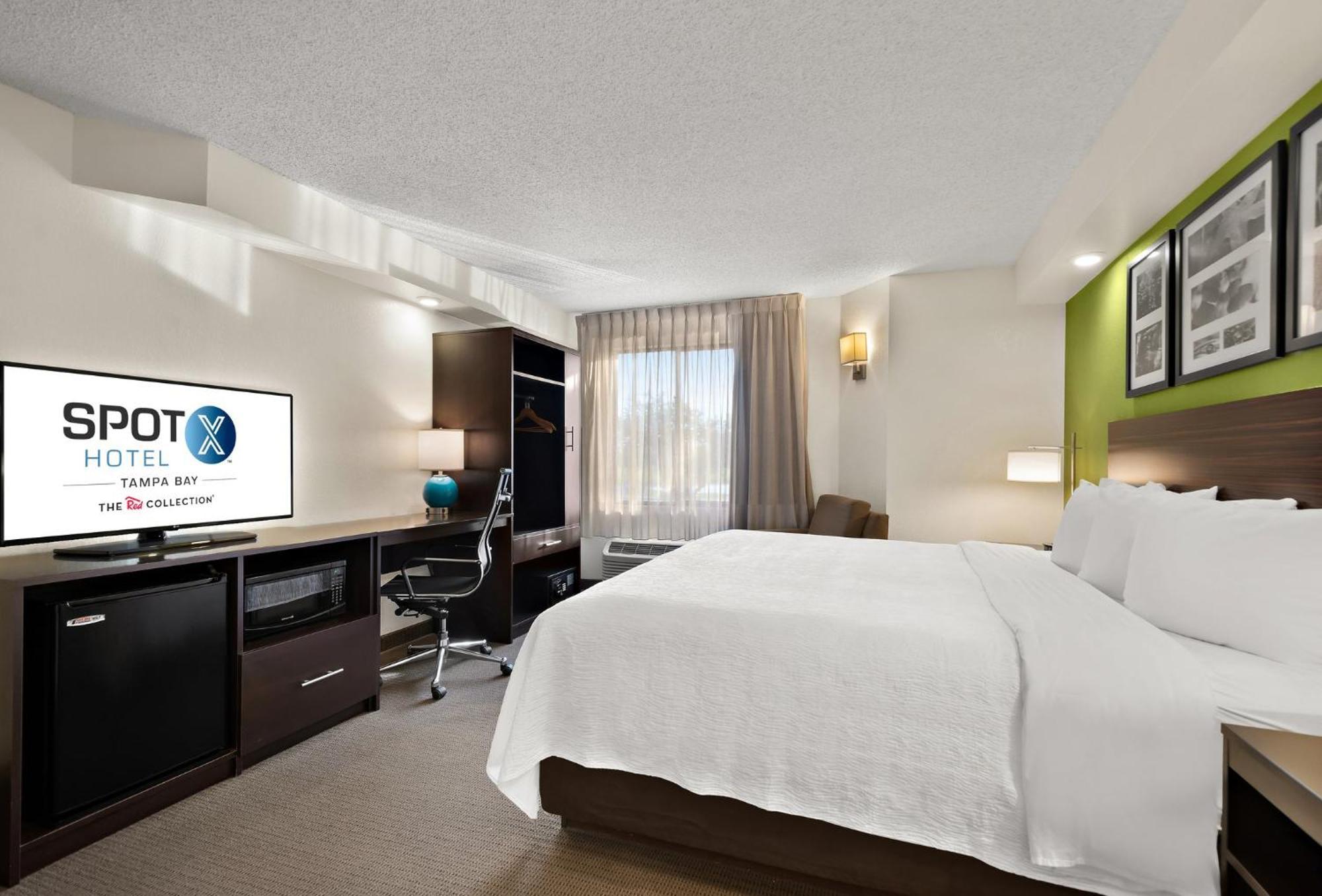 Spot X Hotel Tampa - Wesley Chapel By The Red Collection Bagian luar foto