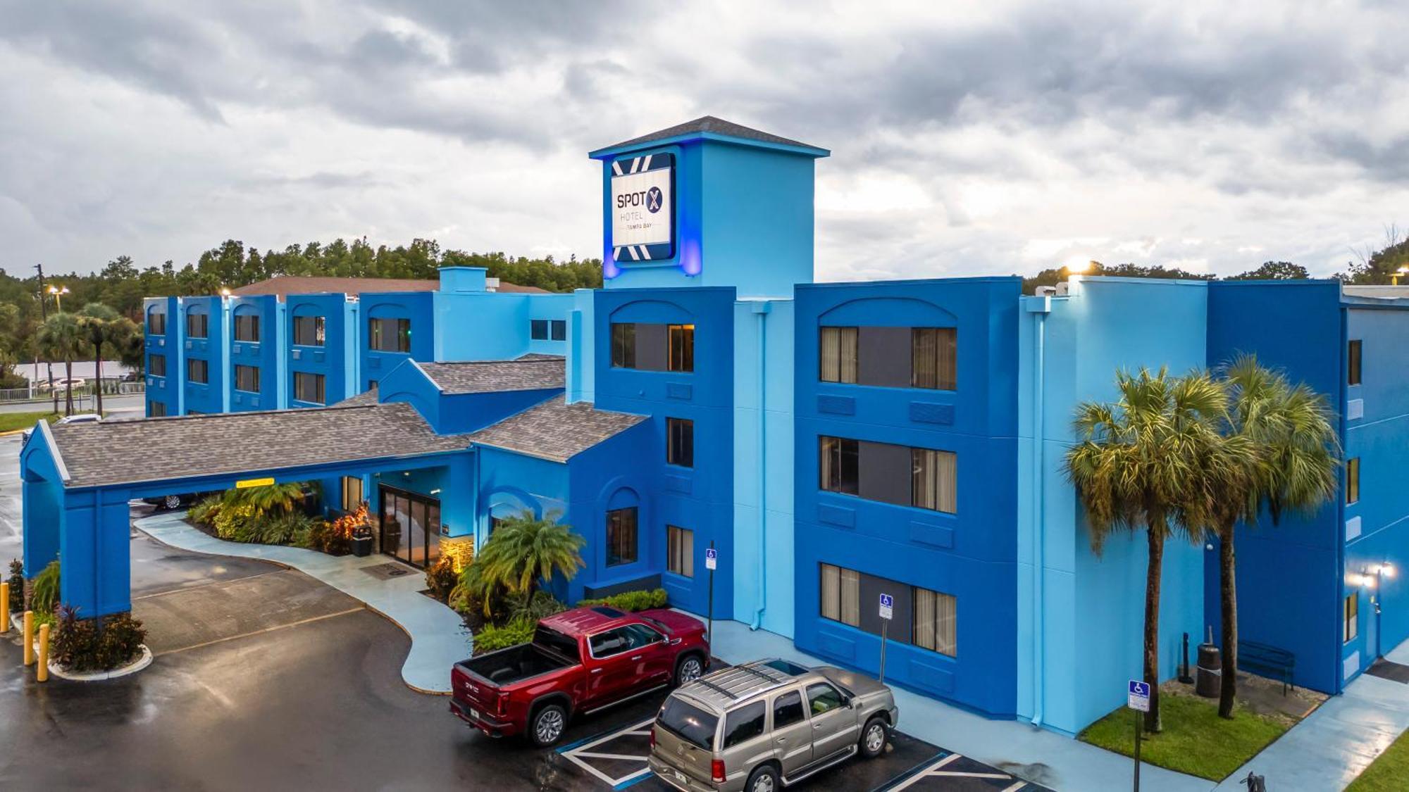 Spot X Hotel Tampa - Wesley Chapel By The Red Collection Bagian luar foto